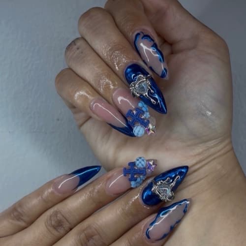 Custom Nails — photo 2